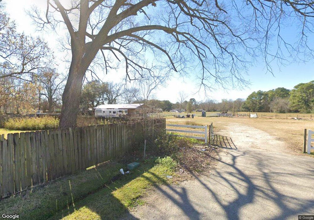 7015 Banyan St, Houston, TX 77028 - photo 1