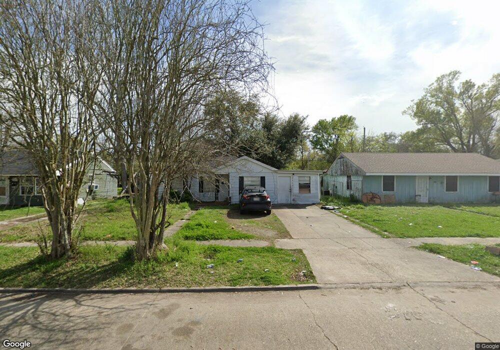 2414 11th St, Lake Charles, LA 70601 - photo 1