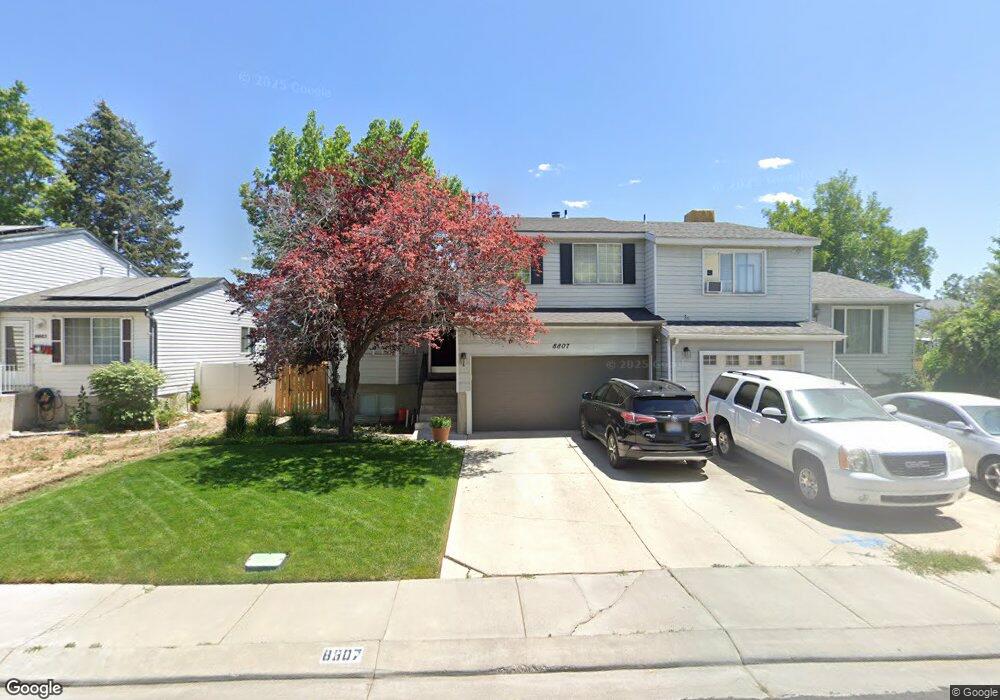 8807 S Pinion Ln, West Jordan, UT 84088 - photo 1