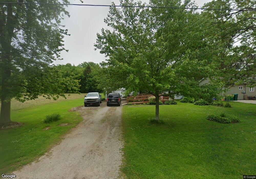 130 S Elm St, Jefferson, OH 44047 - photo 1