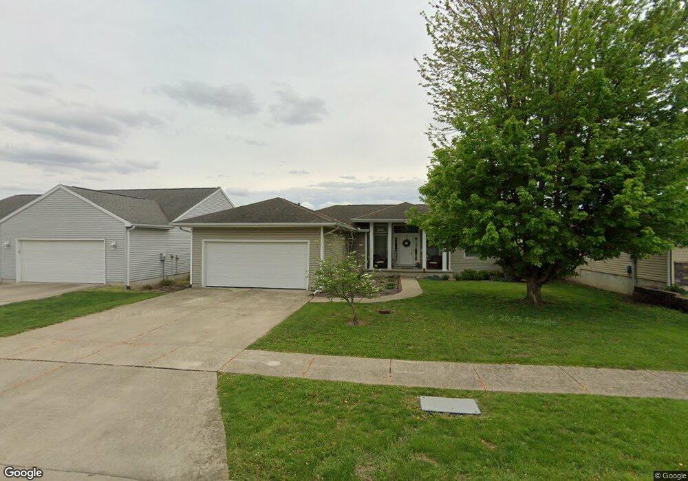 1108 N Sherman St, Lincoln, IL 62656 - photo 1