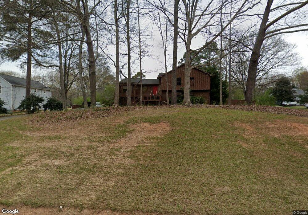 5555 Emerald Way, Acworth, GA 30102 - photo 1