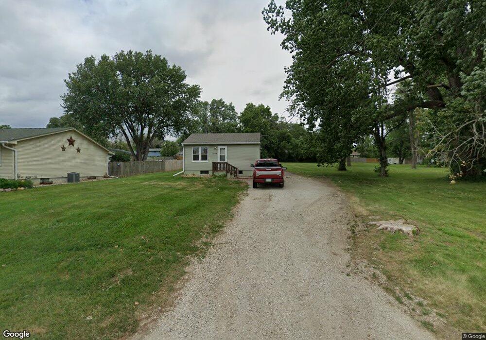 1206 E Emma Ave, Des Moines, IA 50315 - photo 1