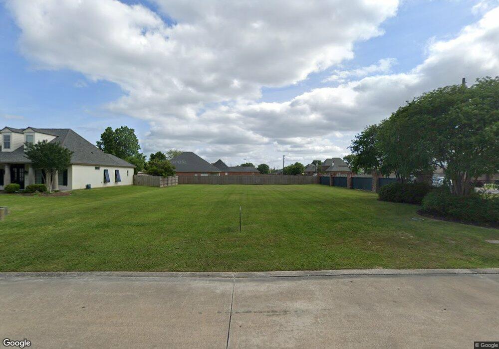 2355 Longue Vue Dr, Lake Charles, LA 70605 - photo 1