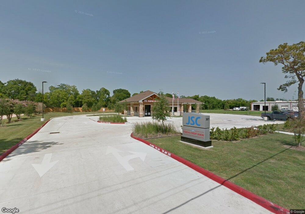 307 Friendswood, Friendswood, TX 77546 - photo 1