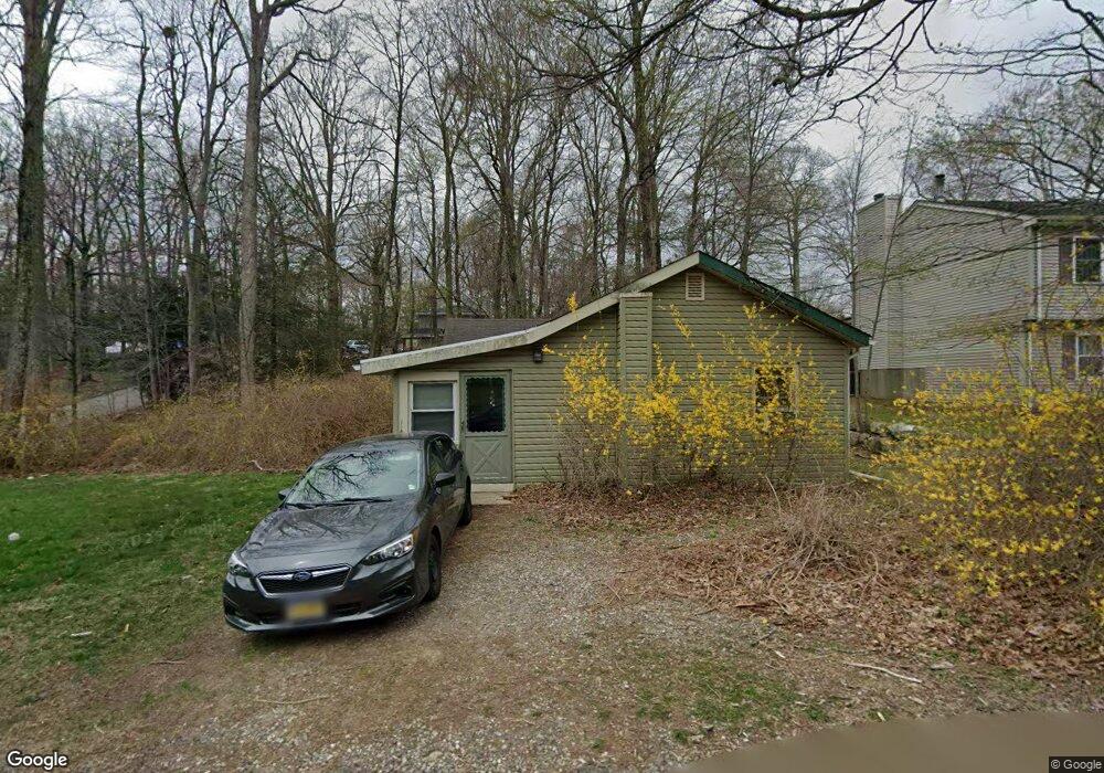 109 Fairlawn Dr, Hewitt, NJ 07421 - photo 1