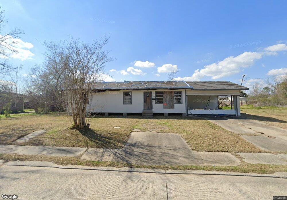 621 Jake St, Lake Charles, LA 70601 - photo 1