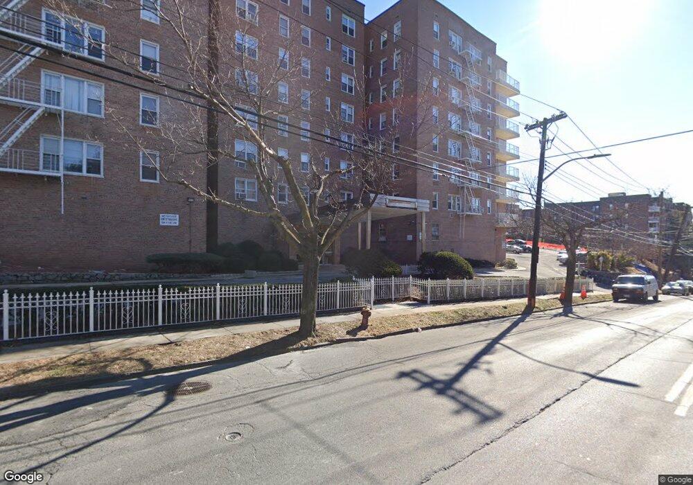 Alden Property Tenants Corporation unit 1E, Yonkers, NY 10701 - photo 1