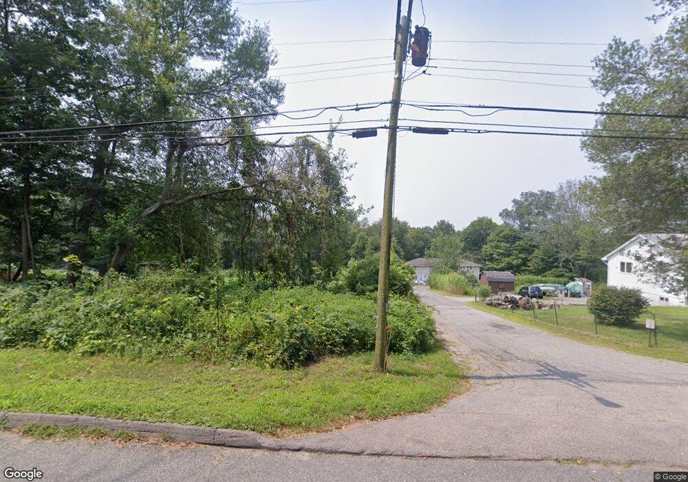 508 Plain Hill Rd unit A4, Norwich, CT 06360 - photo 1