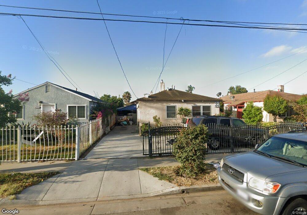 4040 W 105th St, Inglewood, CA 90304 - photo 1