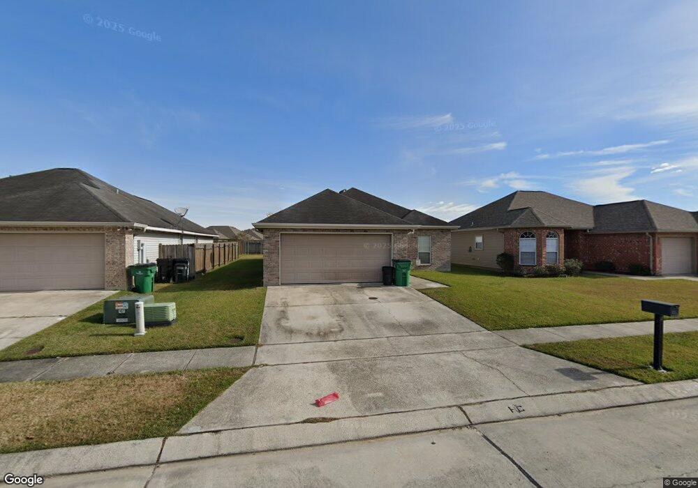 4446 Bay View Dr, Marrero, LA 70072 - photo 1