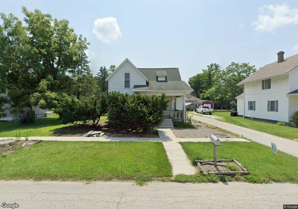 304 E 3rd St, Fowler, IN 47944 - photo 1