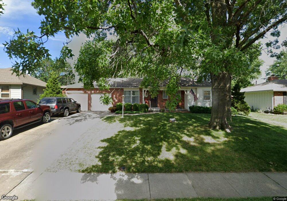 5003 Cody St, Shawnee, KS 66203 - photo 1