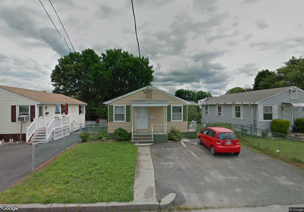 32 Atwood Ave, Pawtucket, RI 02860 - photo 1