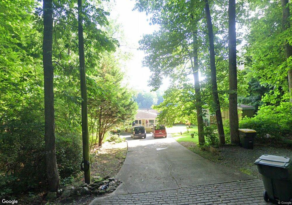 136 Cardinal Dr, Roswell, GA 30075 - photo 1