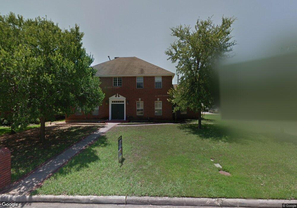 8 Rolling Hills Cir, Denton, TX 76205 - photo 1