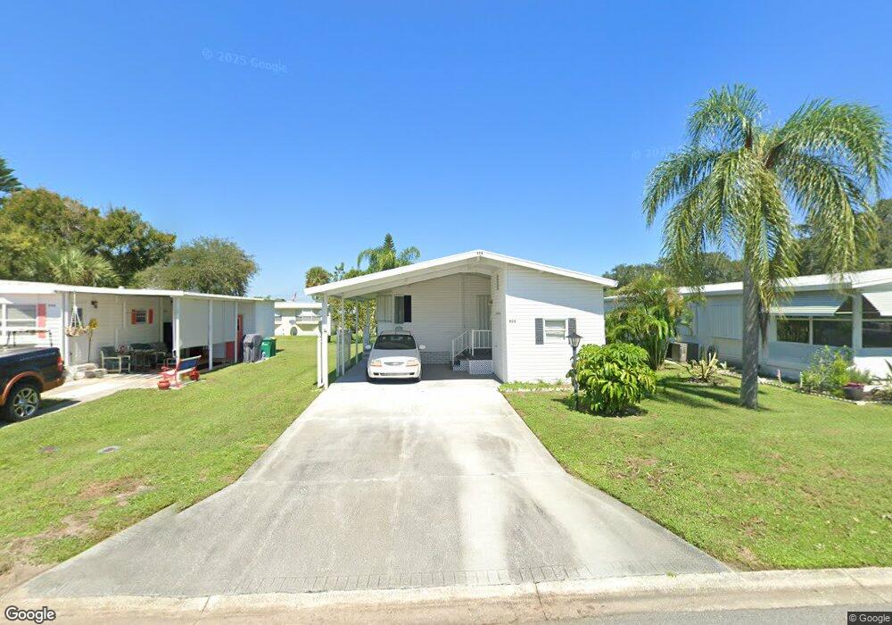 904 Laurel Cir, Sebastian, FL 32976 - photo 1