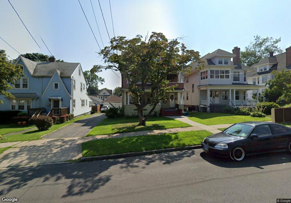 1521 W Broad St unit 3th floor, Stratford, CT 06615 - photo 1