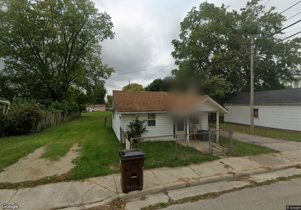 1090 Mcdowell St, Xenia, OH 45385 - photo 1