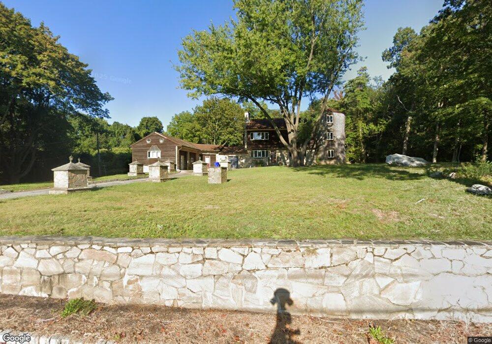 40 Wilson St, West Warwick, RI 02893 - photo 1