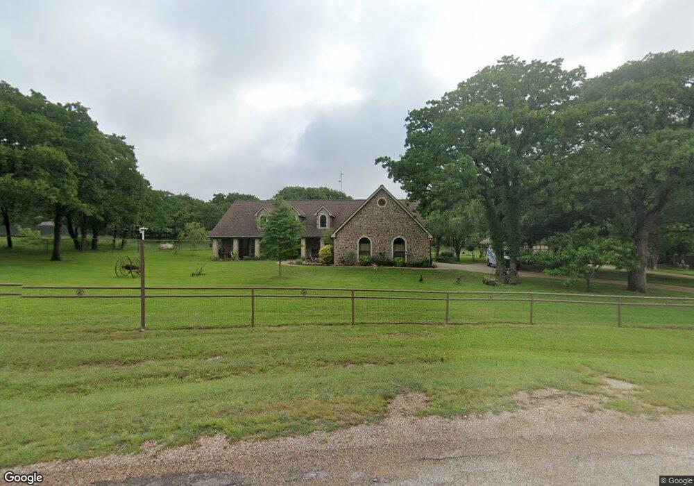 2013 Crystal Ln, Alvarado, TX 76009 - photo 1