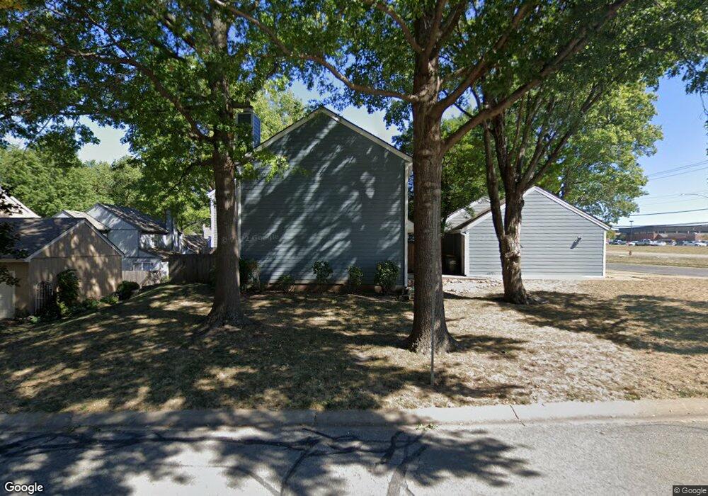 12834 W 67th St, Shawnee, KS 66216 - photo 1