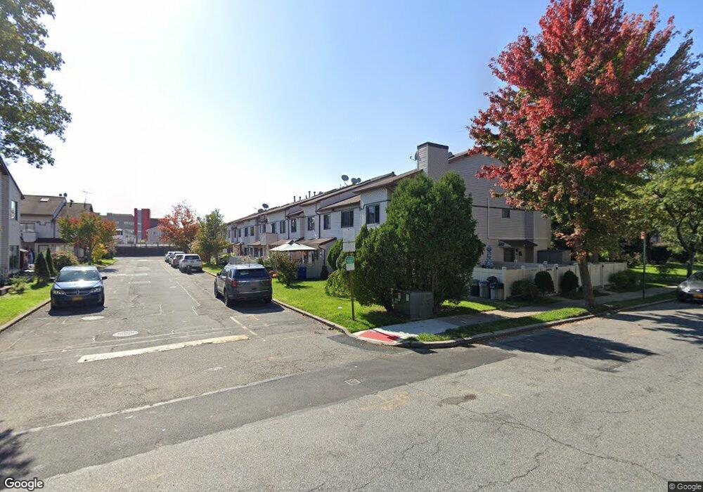 97A Selvin Loop unit 115, Staten Island, NY 10303 - photo 1