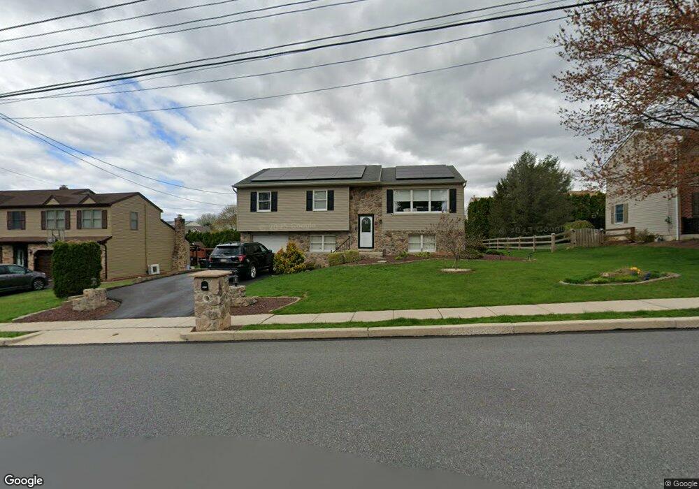 1137 Whitner Rd, Reading, PA 19605 - photo 1