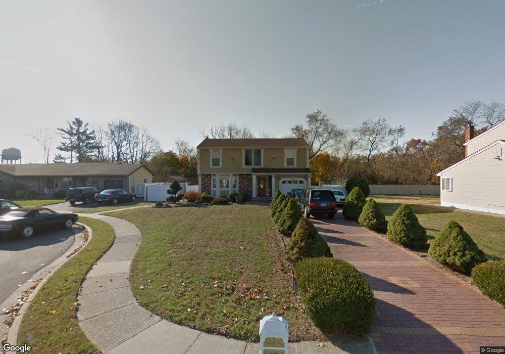 145 Jeatom Ln, Amityville, NY 11701 - photo 1