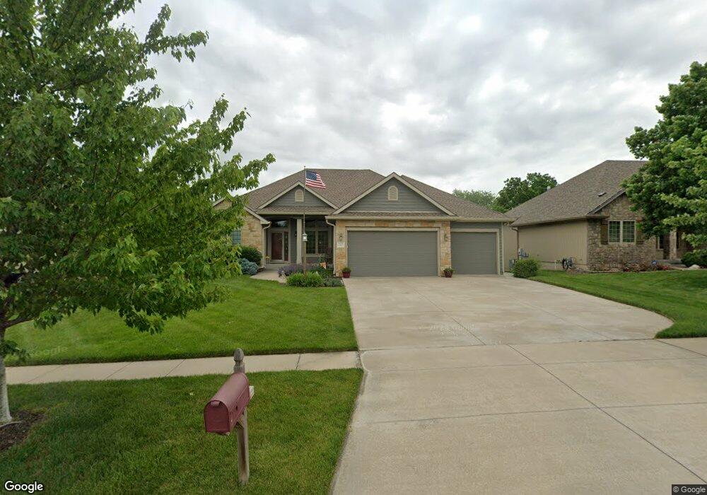 4220 SW Lincolnshire Rd, Topeka, KS 66610 - photo 1