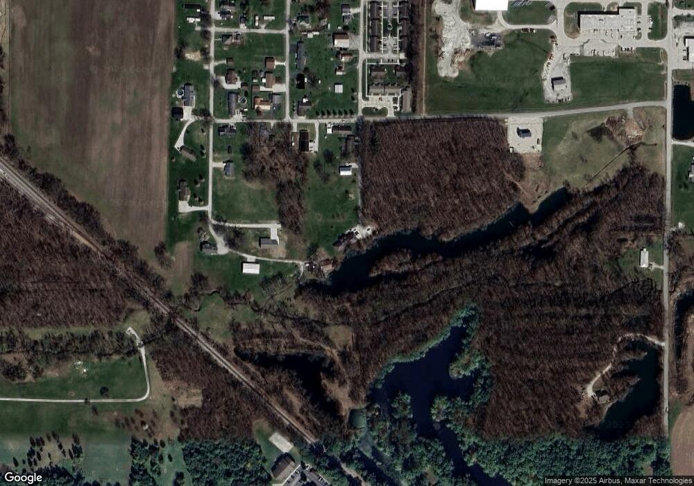 600 8th St SE, Linton, IN 47441 - photo 1