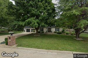 5362 Navajo Dr, Forsyth, IL 62535