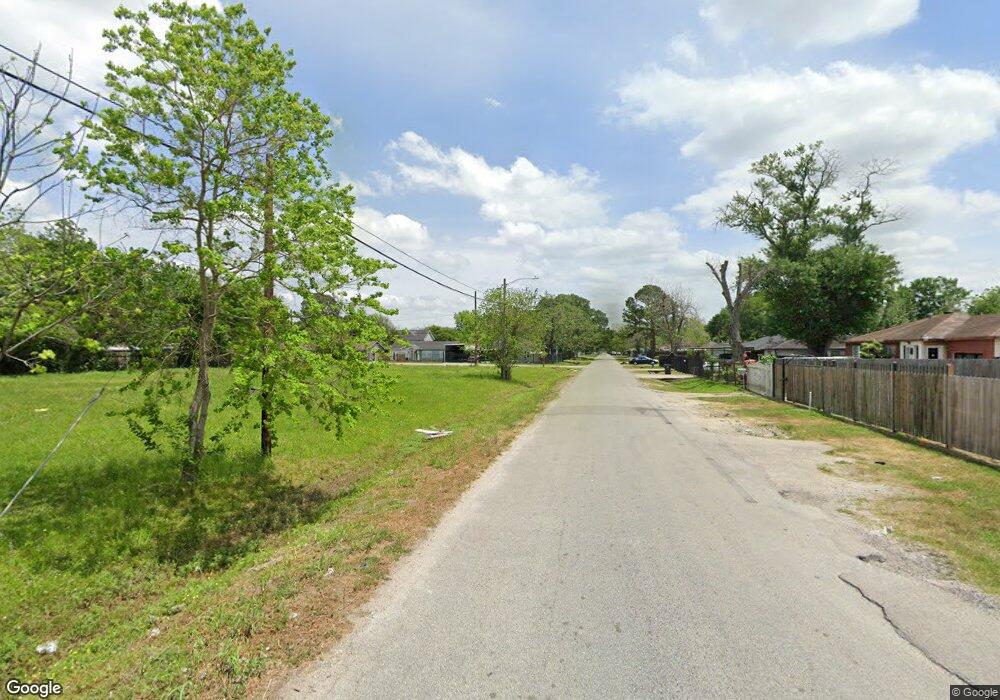 313 Charles Rd, Houston, TX 77076 - photo 1