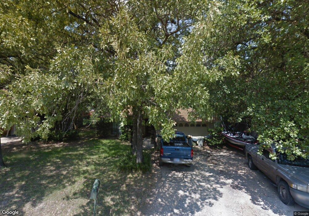 504 Robin Ln, Azle, TX 76020 - photo 1