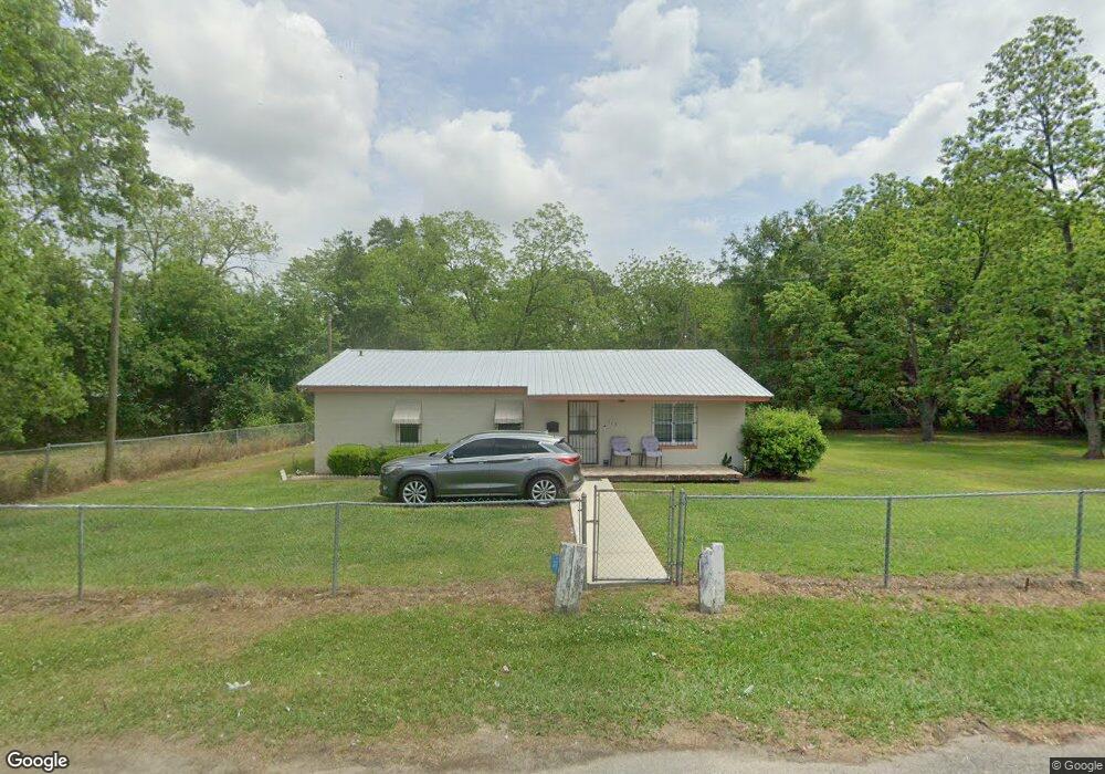 112 Washington St, Fitzgerald, GA 31750 - photo 1