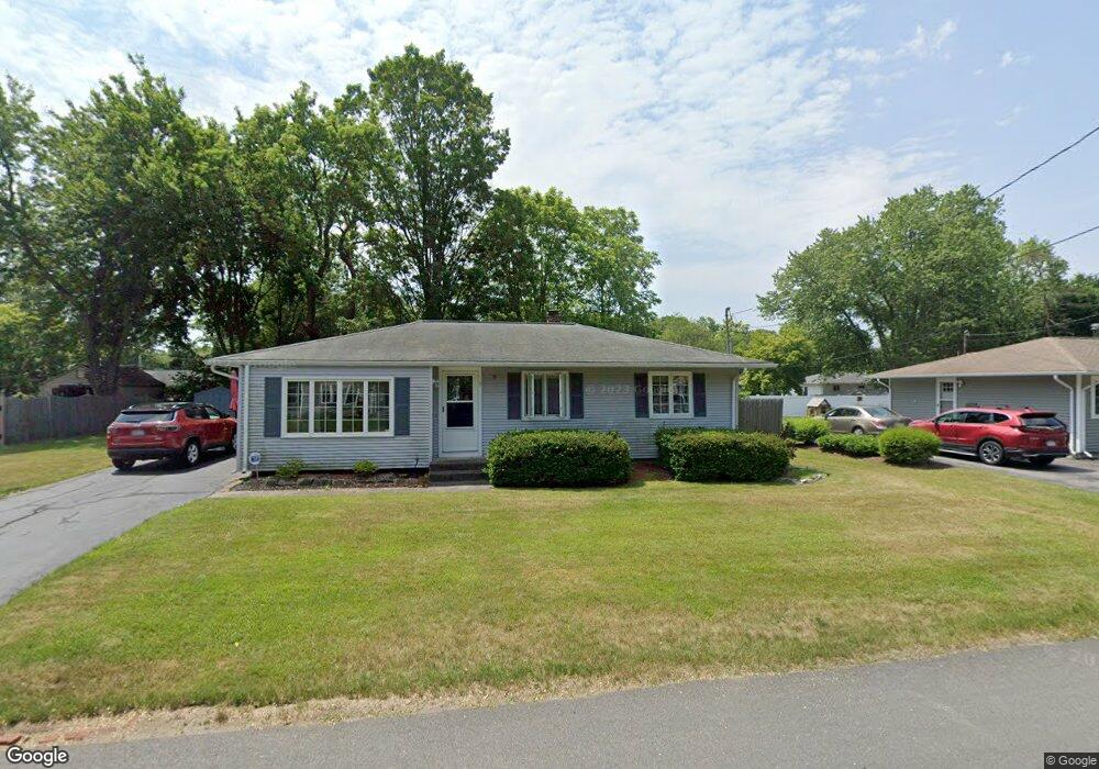 6 Horseshoe Dr, Auburn, MA 01501 - photo 1