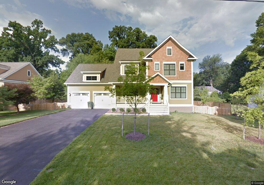 2110 Reynolds St, Falls Church, VA 22043 - photo 1