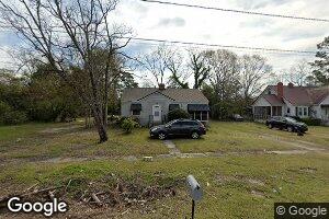 412 Oak St, Wadley, GA 30477