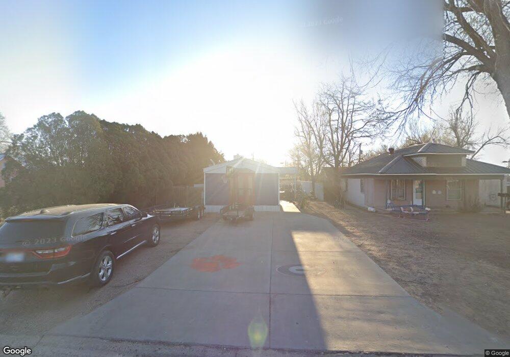 809 N Lelia St, Guymon, OK 73942 - photo 1