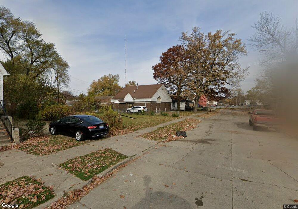 21065 Garden Ln, Ferndale, MI 48220 - photo 1