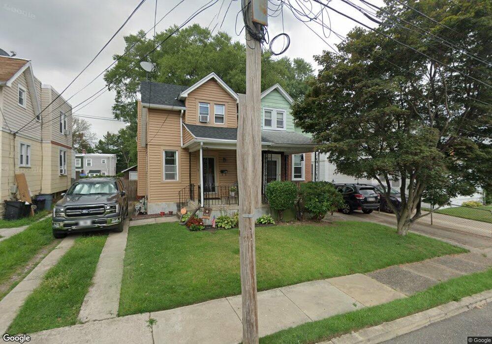 427 Arbor Rd, Lansdowne, PA 19050 - photo 1