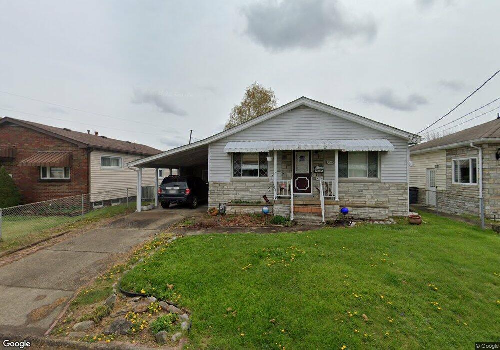 328 26th St, Dunbar, WV 25064 - photo 1