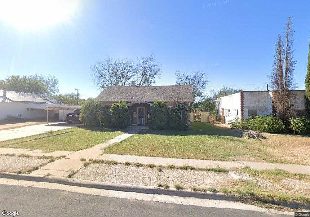 1502 Runnels St, Big Spring, TX 79720 - photo 1
