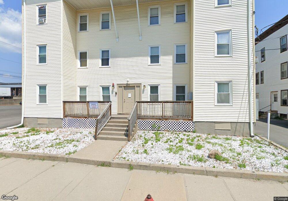 368 E School St, Woonsocket, RI 02895 - photo 1