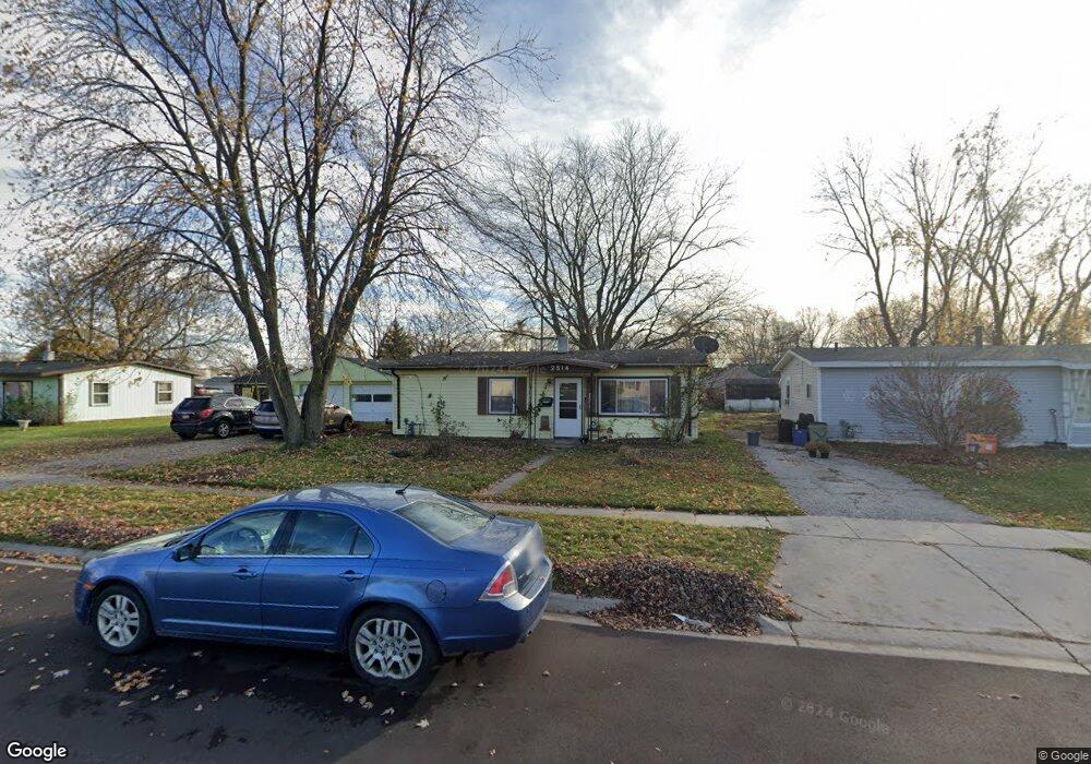 2514 Locust St, Port Huron, MI 48060 - photo 1