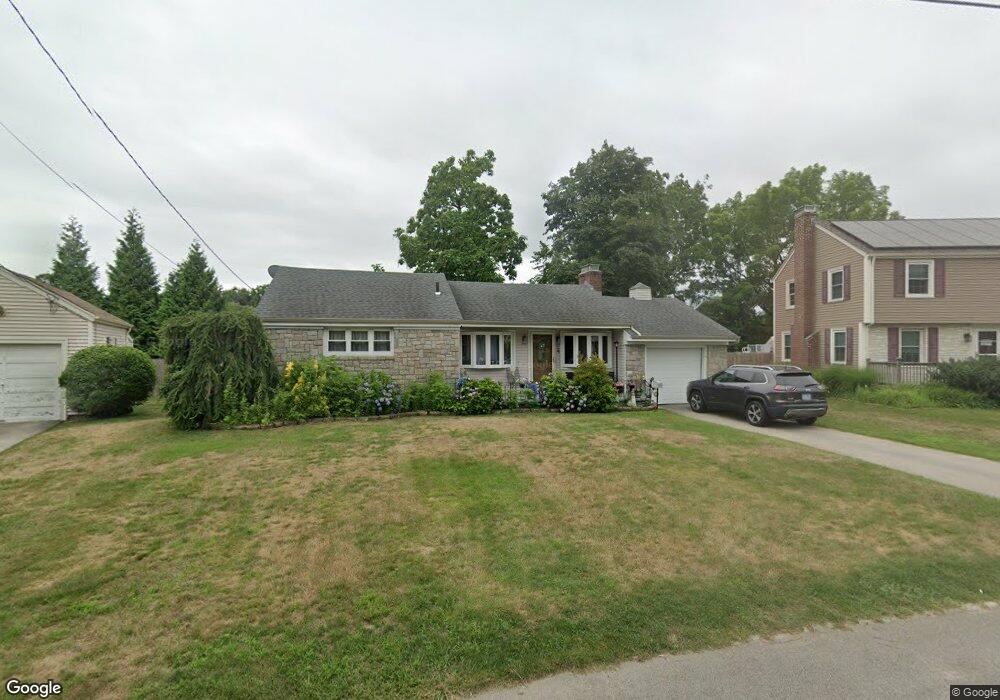 24 Knowles Dr, Warwick, RI 02888 - photo 1