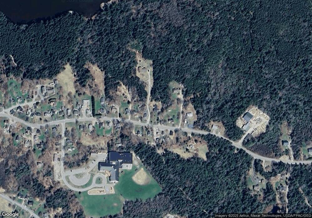 136 E Main St, Vinalhaven, ME 04863 - photo 1