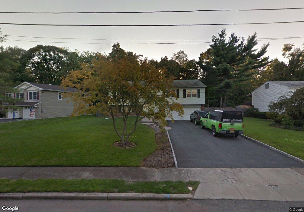 17 Scott St, Waldwick, NJ 07463 - photo 1