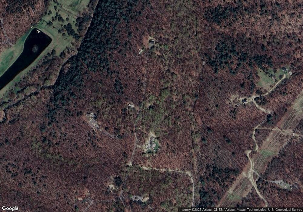 806 Timber Ln, Berkeley Springs, WV 25411 - photo 1