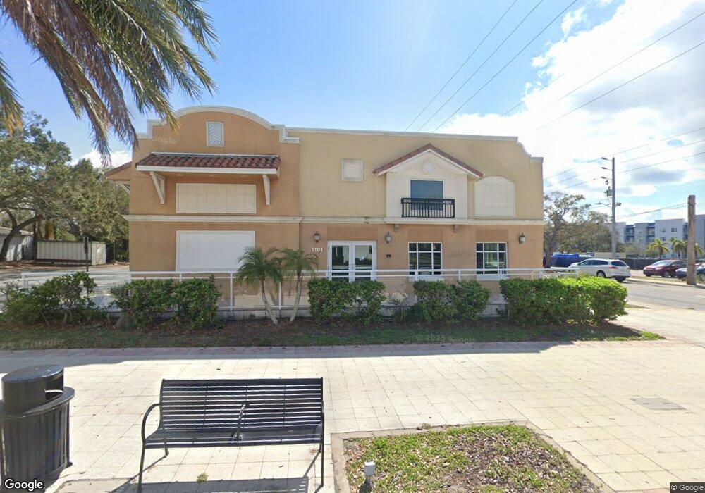 1101 Cleveland St unit 200, Clearwater, FL 33755 - photo 1